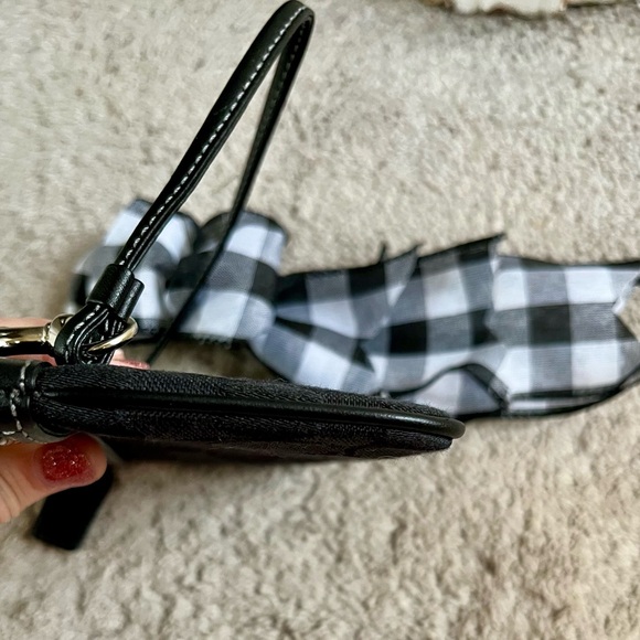 Coach Beaded Wristlet - Picture 6 of 9